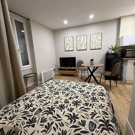 Proche Des Cures למאלו-לה-בן