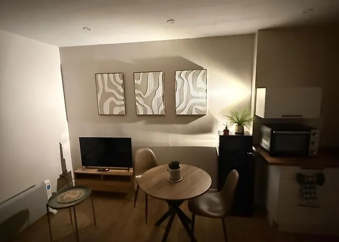 Proche Des Cures דירה למאלו-לה-בן